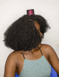afro kinky 16 pouces couleur 1  noir ! 6 boules plus 1 closure ! 4 boulespour réaliser un tissage ! Vous pouvez faire également des minis twis avec ! Conseils d’entretien Avec un bon entretien, vos mèches peuvent durer .bien mouiller avant de démêler .